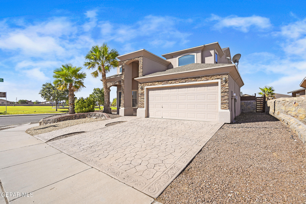 3261 Garden Point Drive - Photo 1