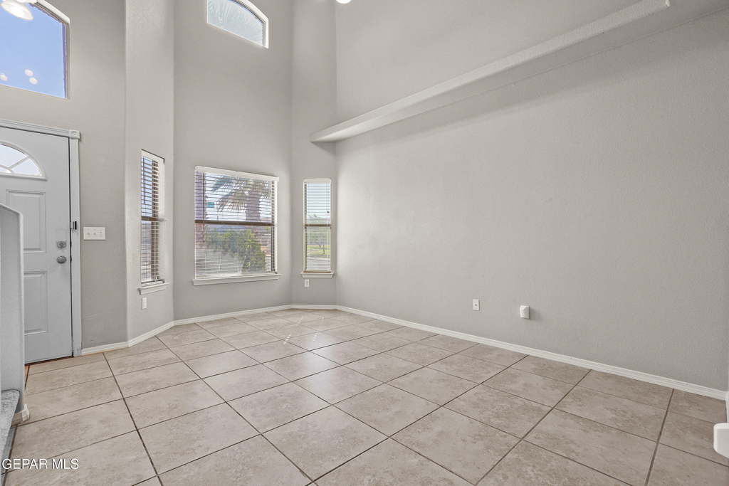 3261 Garden Point Drive - Photo 7