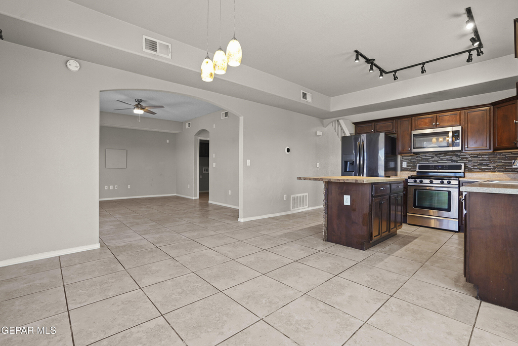 3261 Garden Point Drive - Photo 12