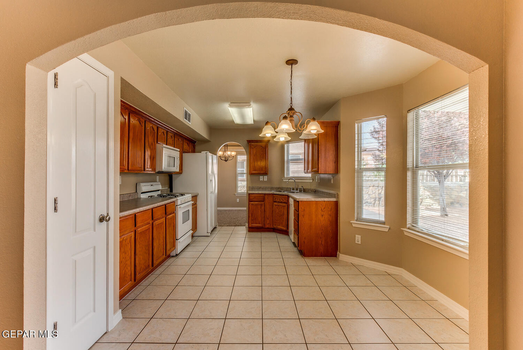 628 Paseo Hermoso Drive - Photo 11