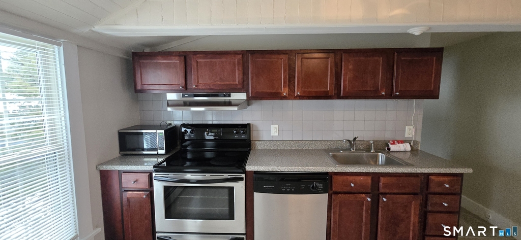 154 Washington Street - Photo 0