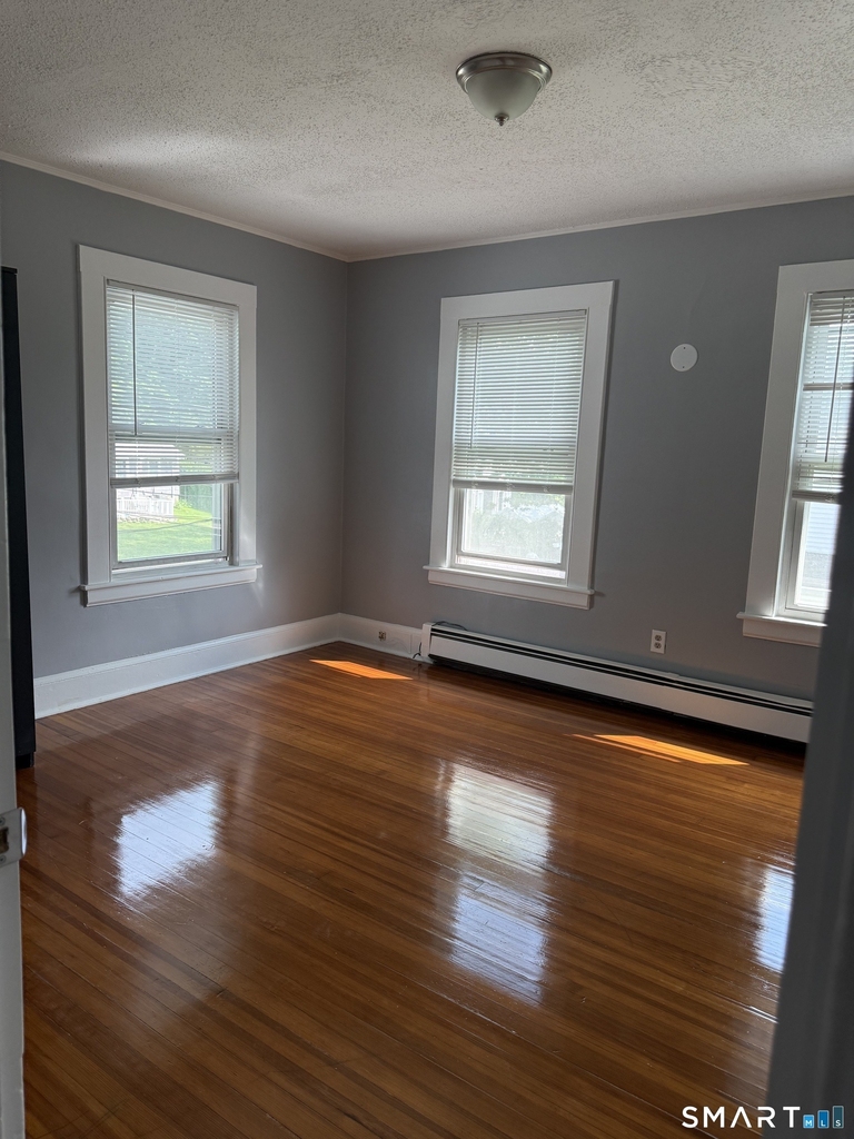 231 Main Street - Photo 8