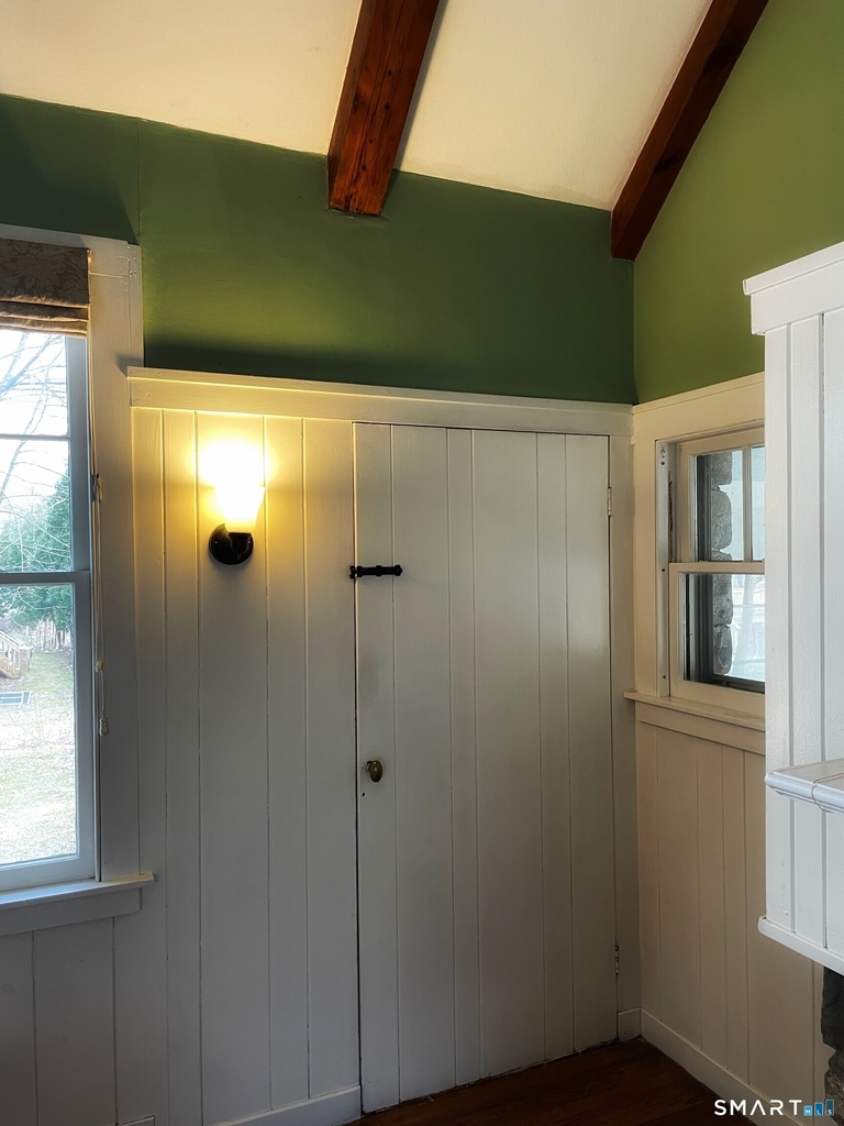 625 Maple Avenue - Photo 12