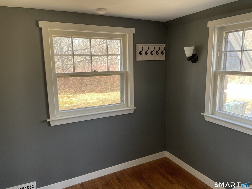 625 Maple Avenue - Photo 18