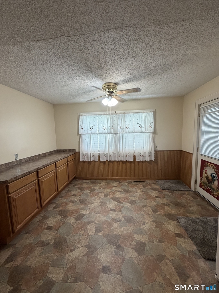 70 Wooster Avenue - Photo 1