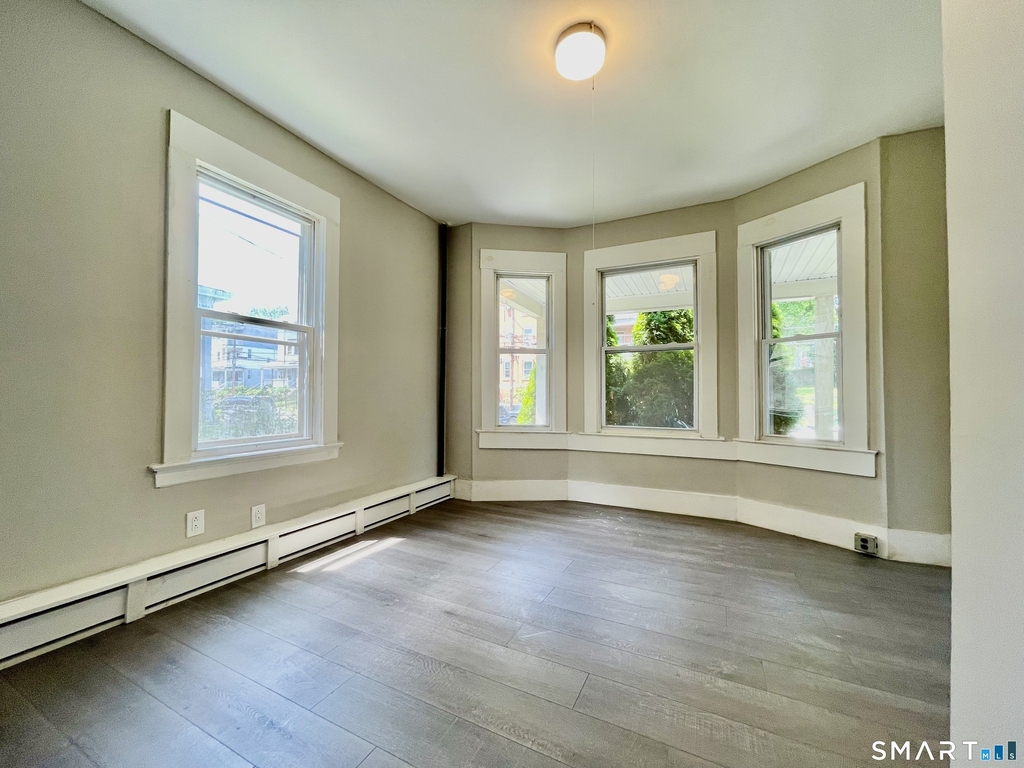 42 Cabot Street - Photo 9