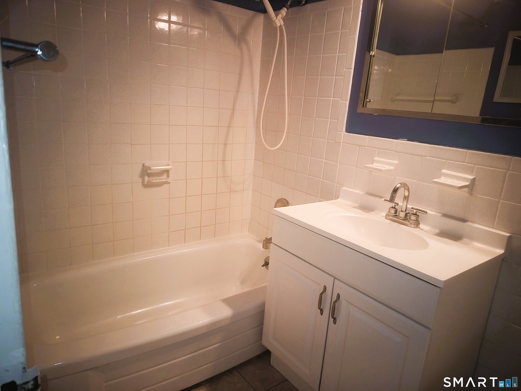 140 Grove Street - Photo 1