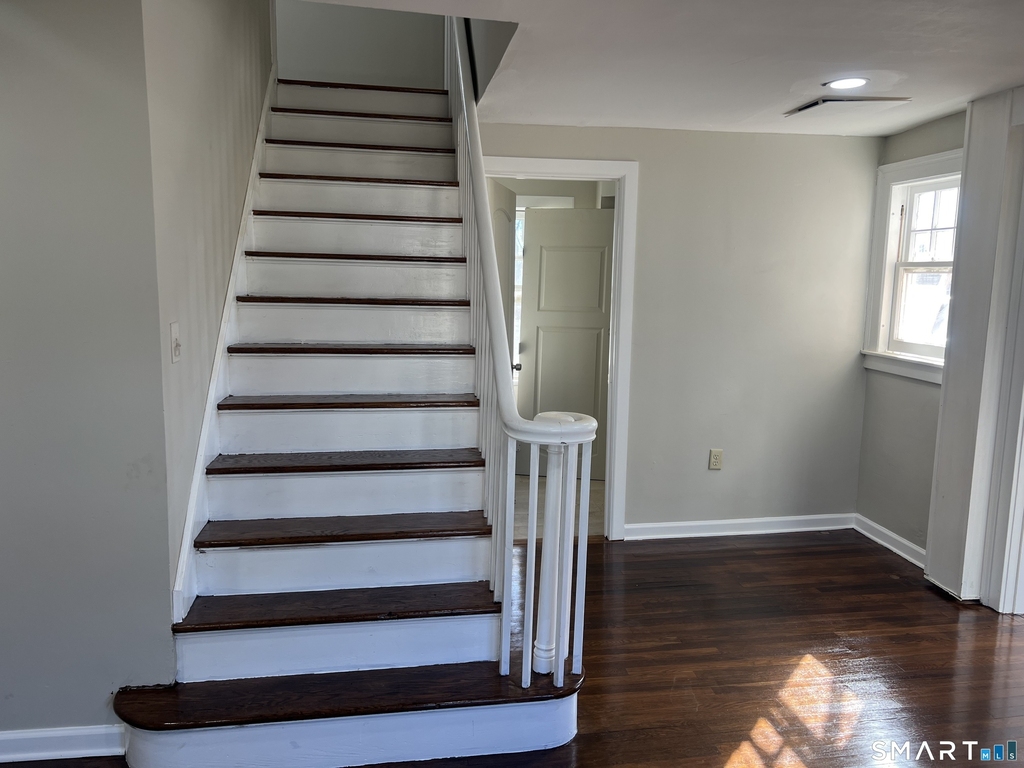 93 White Rock Drive - Photo 4