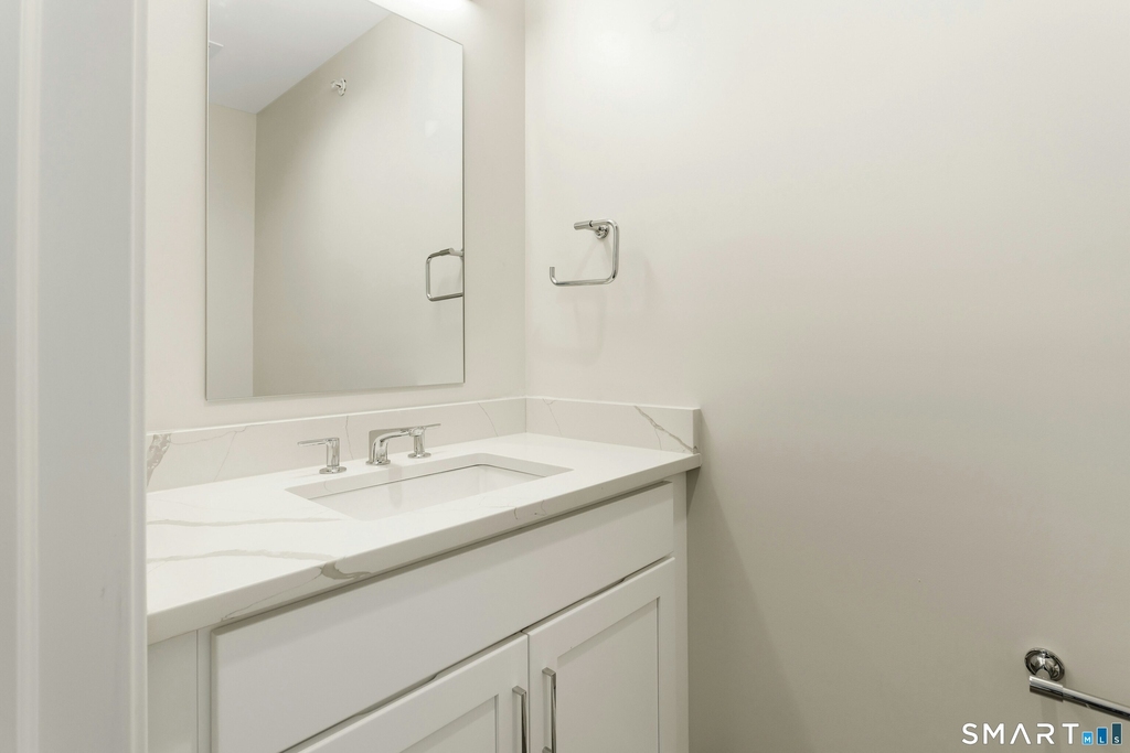 440 Heights Road - Photo 9
