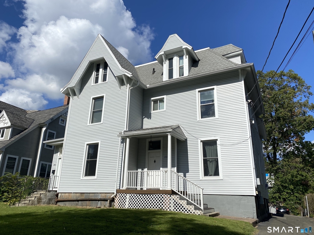 239 Edwards Street - Photo 0