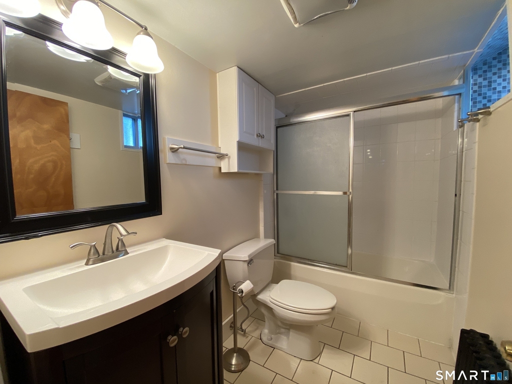 239 Edwards Street - Photo 8