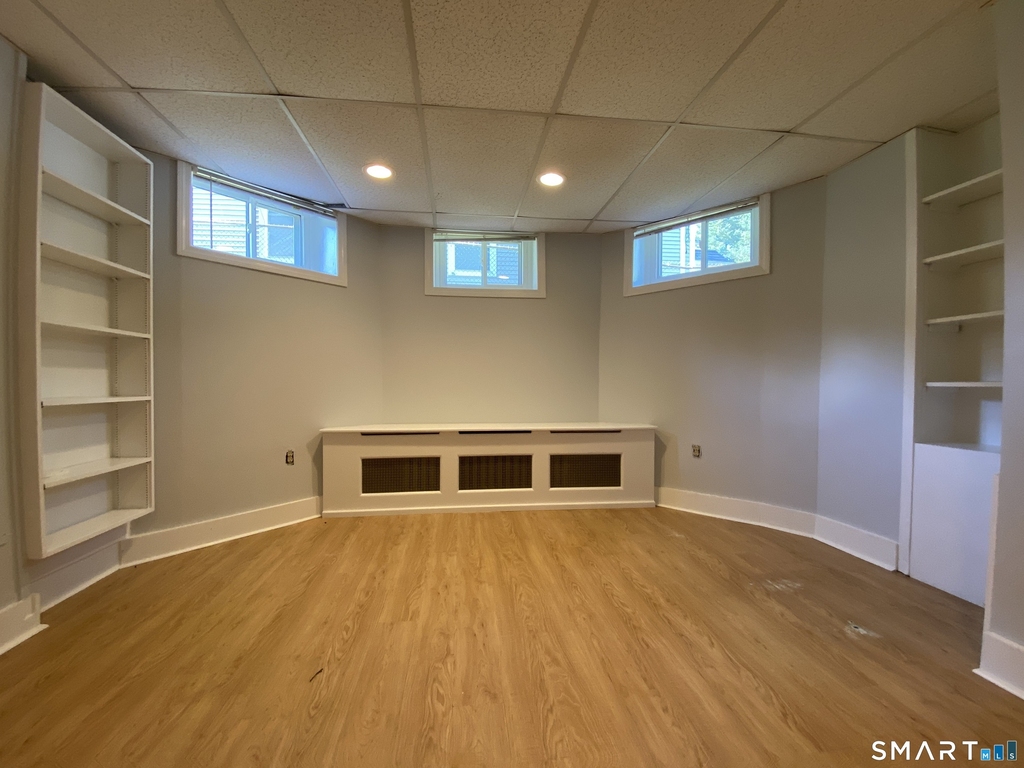239 Edwards Street - Photo 10