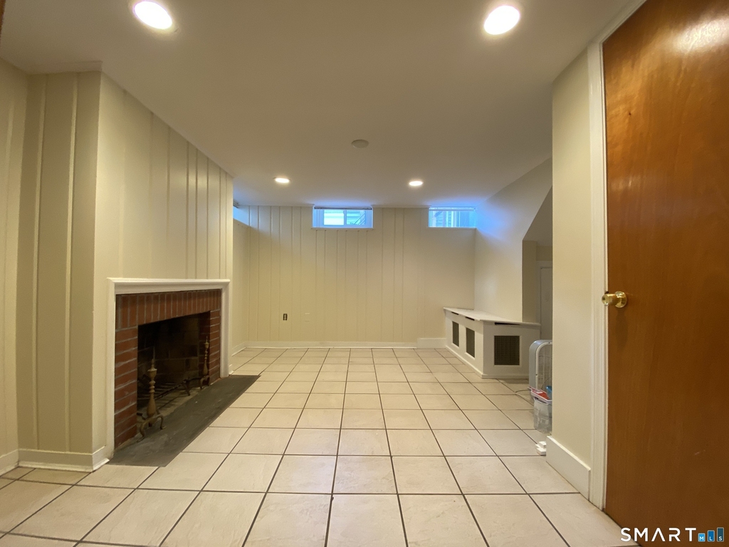 239 Edwards Street - Photo 7