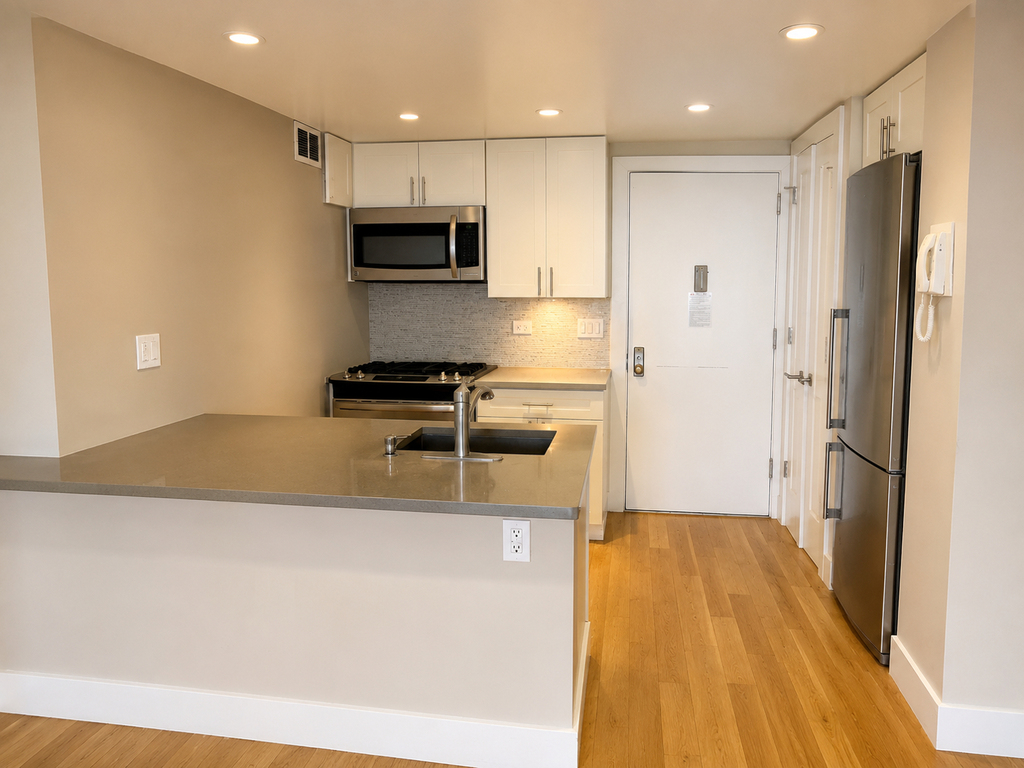  Columbus Avenue - Photo 3