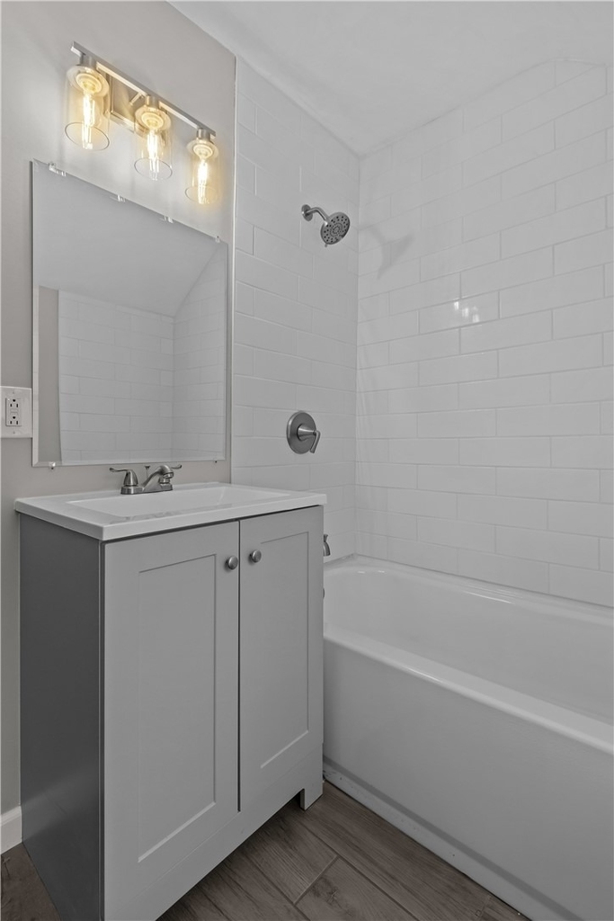 2982 Kestner Avenue - Photo 14