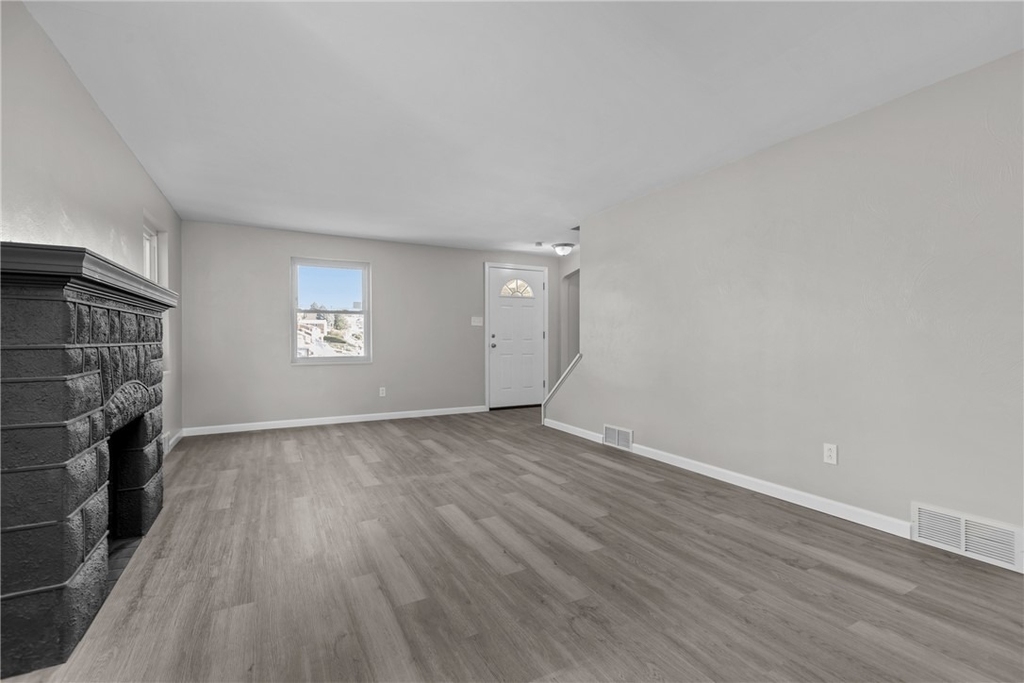 2982 Kestner Avenue - Photo 3