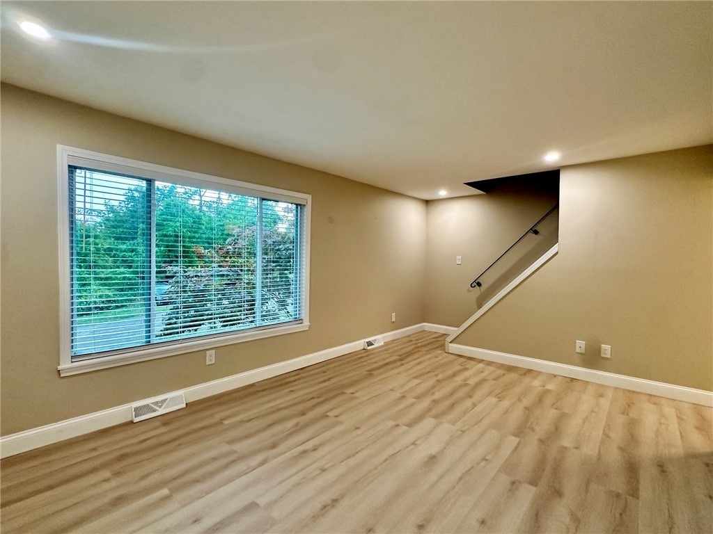 2017 Luehm Ave - Photo 6