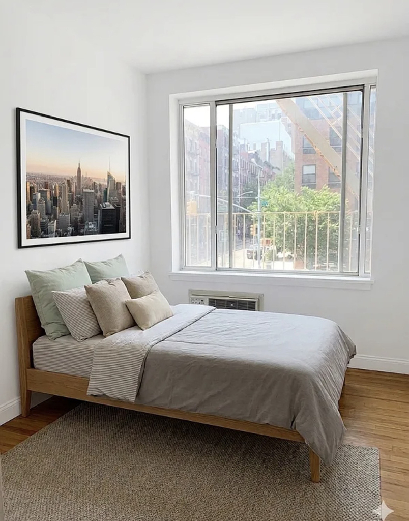 401 East 13th Street - Photo 2