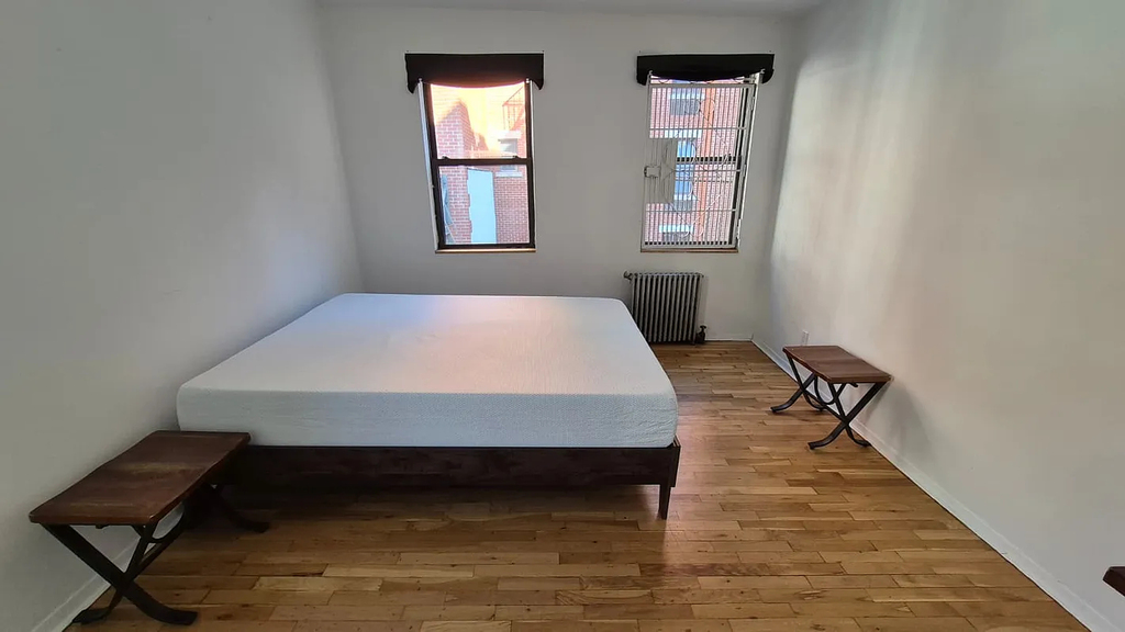 415 W - Photo 2