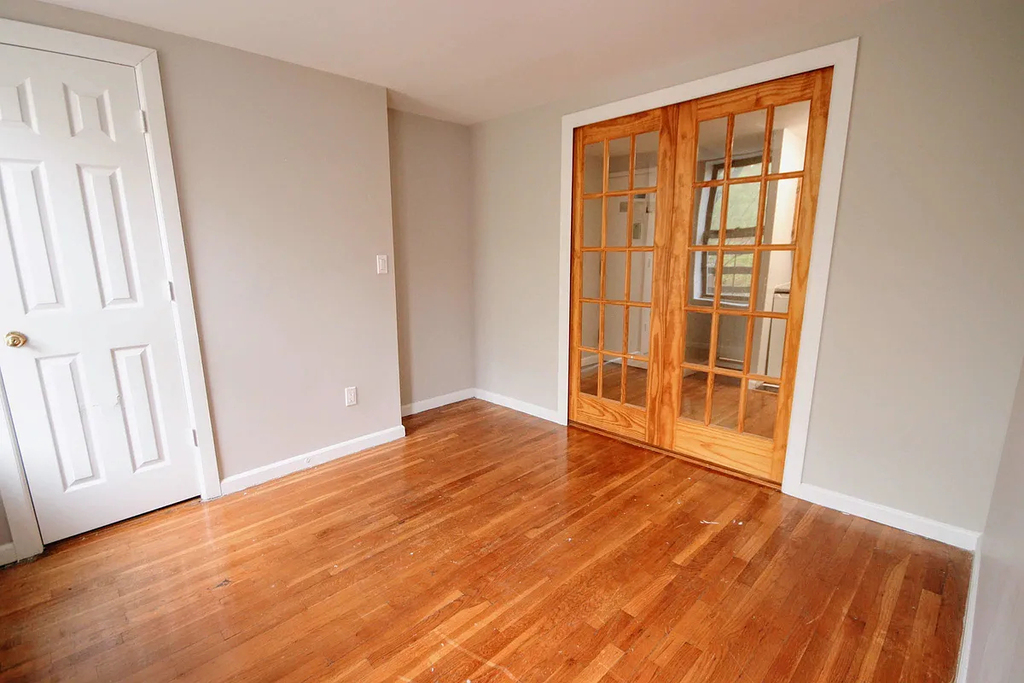 East 5th Street - Photo 1
