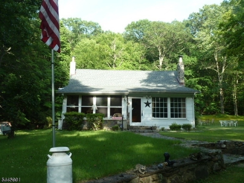 860 Burnt Meadow Rd - Photo 2