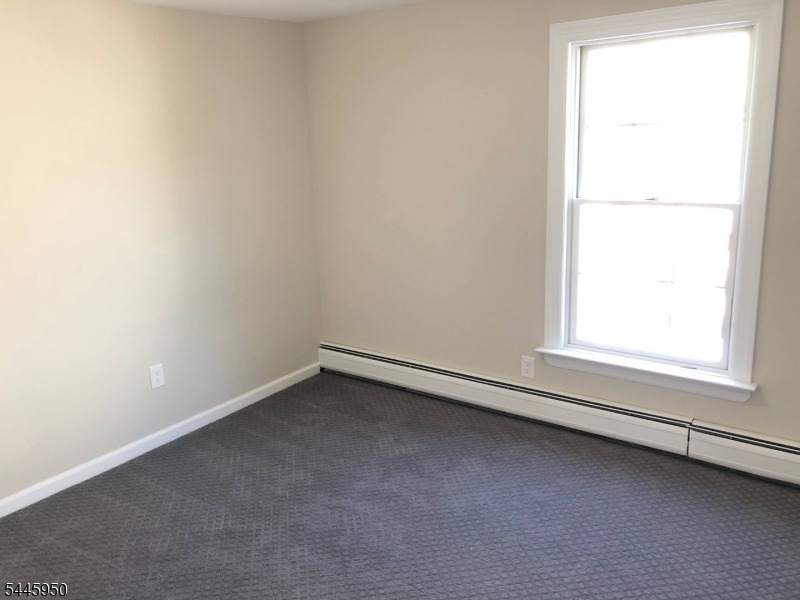 35 Phoenix Ave - Photo 8