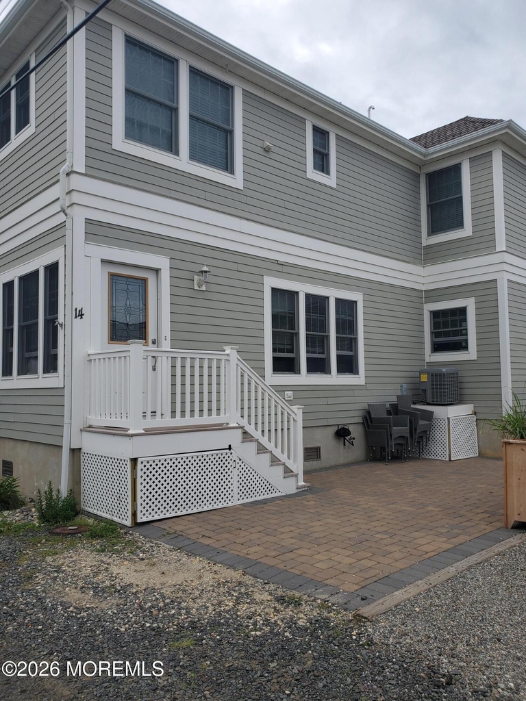 14 W Marion Street - Photo 1