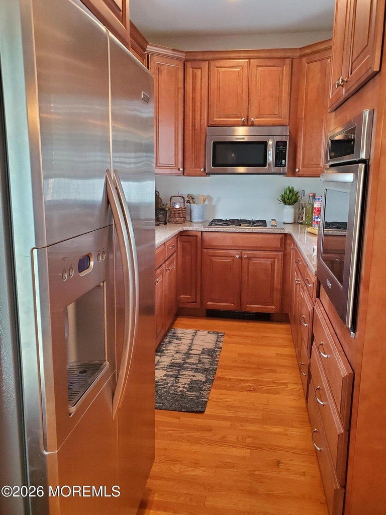 14 W Marion Street - Photo 2