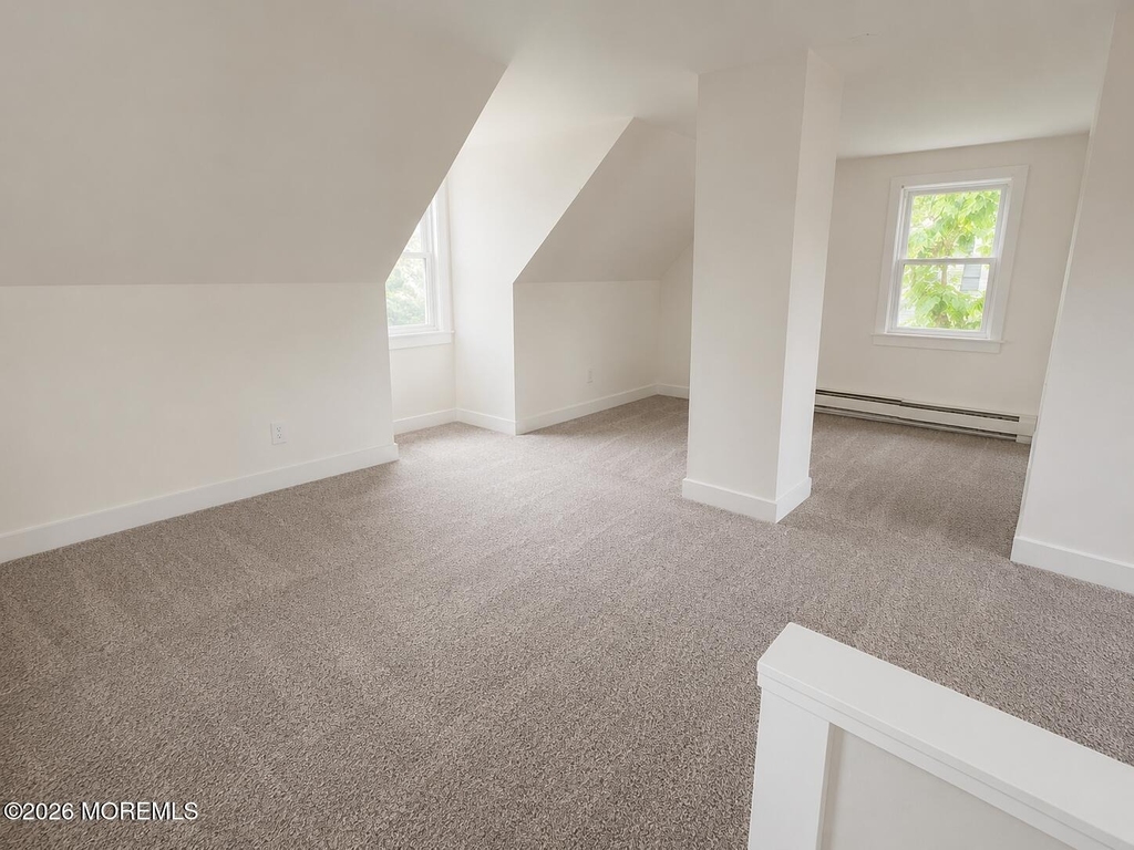 207 Howard Street - Photo 3