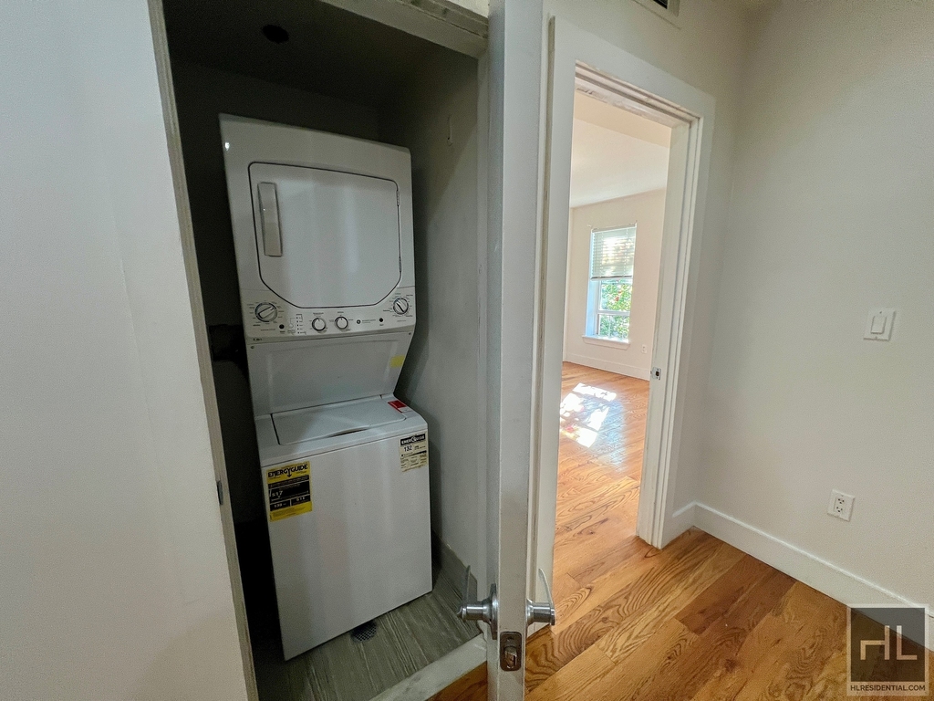 105 Troutman Street - Photo 6