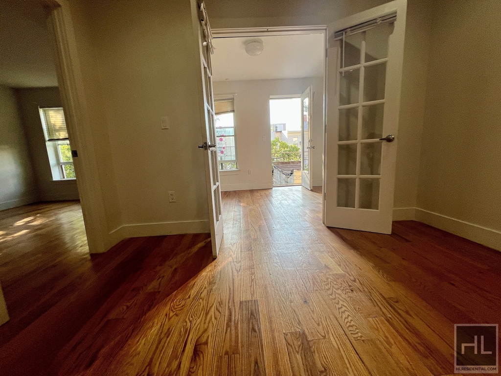 105 Troutman Street - Photo 0