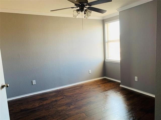 2304 Aldergate Drive - Photo 10