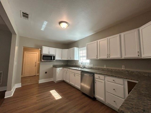 925 W Nelson Street - Photo 5