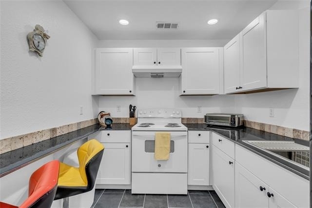 1319 Parkway Court - Photo 27