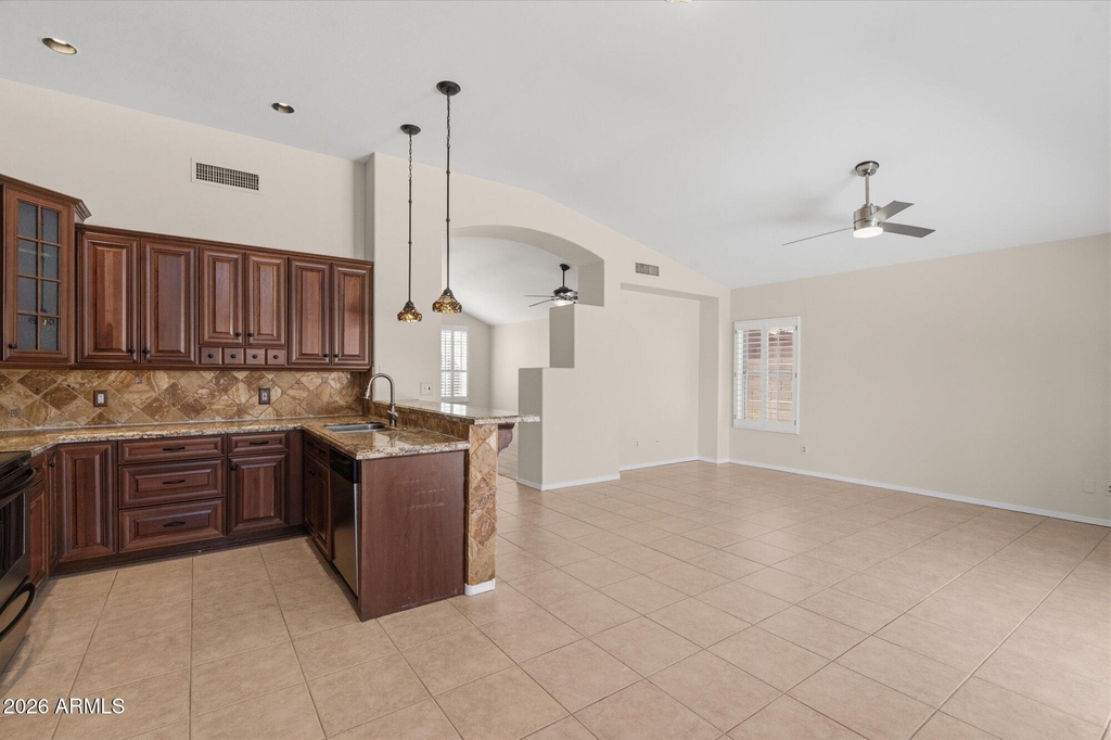 15034 S 47th Street - Photo 7