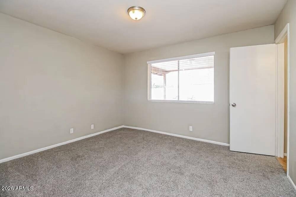 834 E E Glade Ave, Avenue - Photo 4
