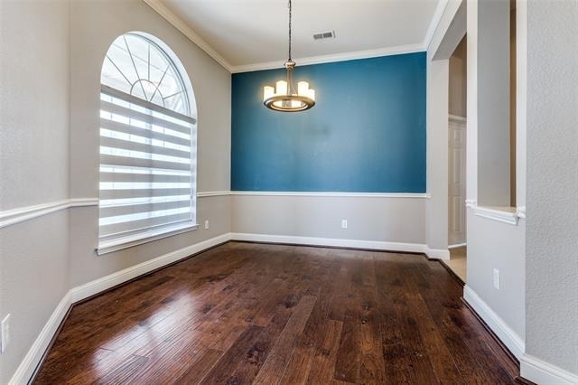2913 Bellerive Drive - Photo 4