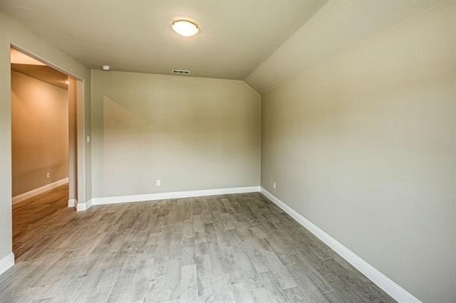 1516 Elizabeth Street - Photo 4