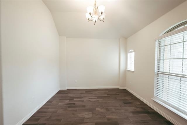 816 Black Hawk Dr - Photo 10