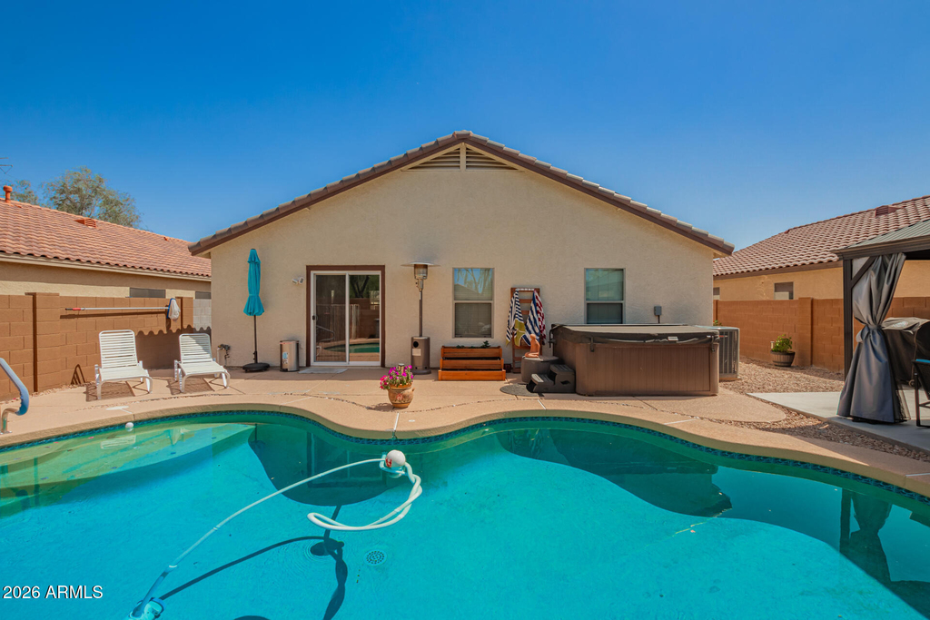 3032 W Red Fox Road - Photo 30