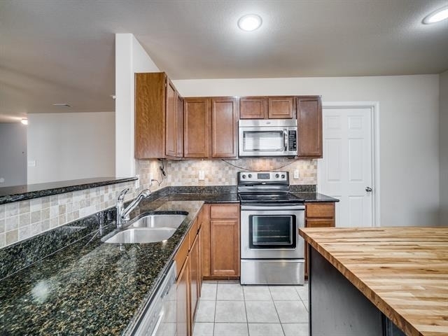 76 Daisy Drive - Photo 10