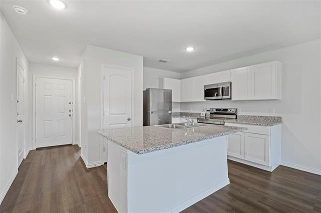406 E Munson Street - Photo 3