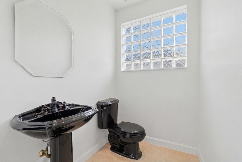 1716 Nw 124th Way - Photo 16