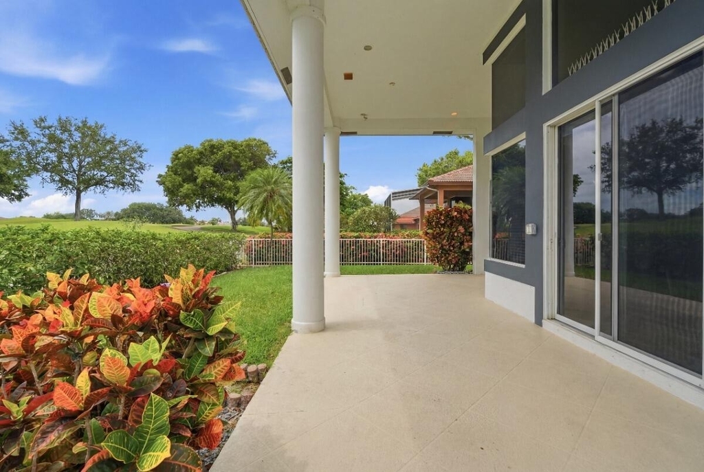 1716 Nw 124th Way - Photo 3