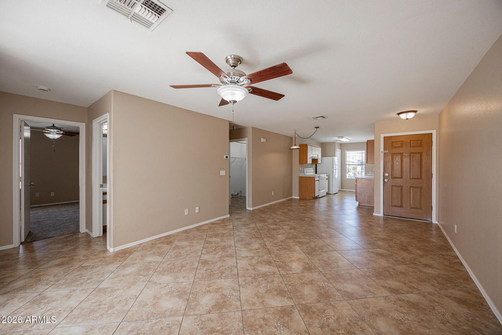 6413 W Elwood Street - Photo 4
