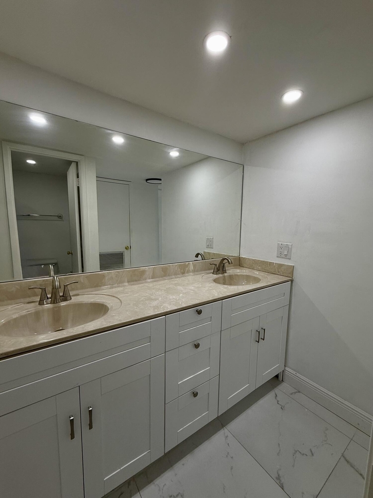 111 Briny Avenue - Photo 16