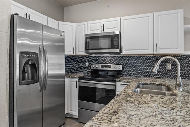 850 E Harvey Avenue - Photo 2