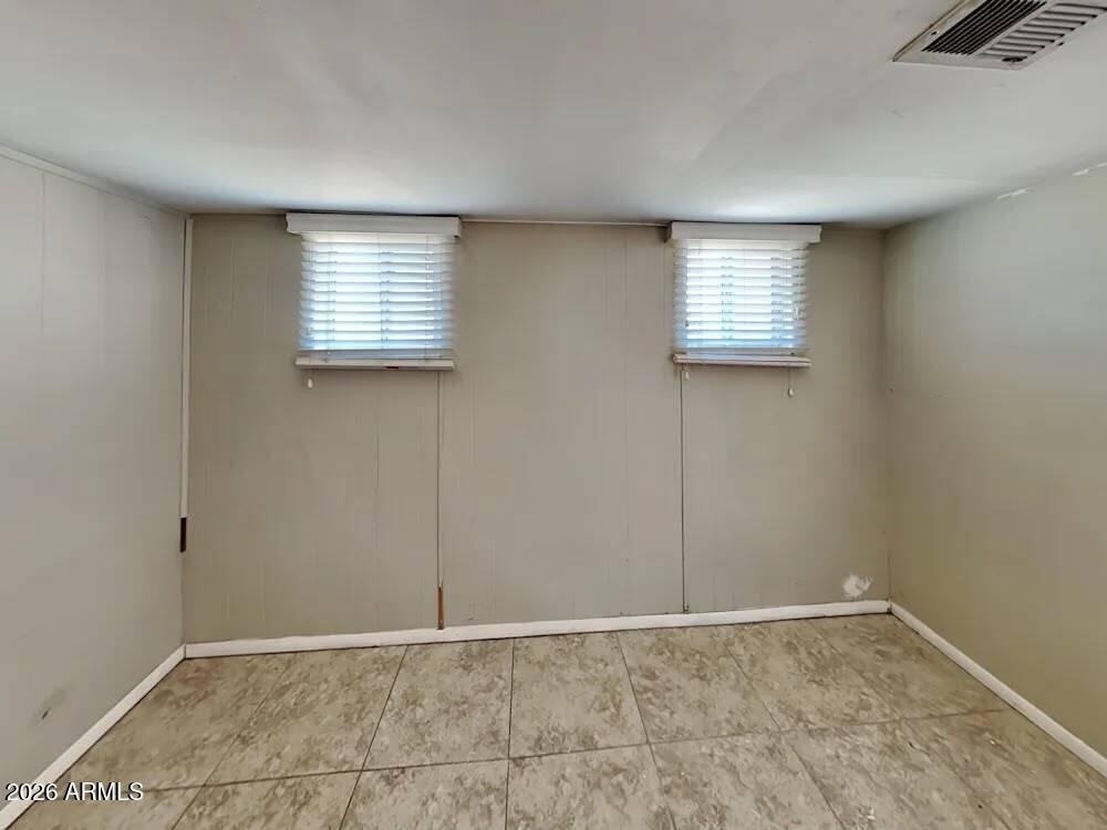 5318 W Windsor Ave, Way - Photo 1