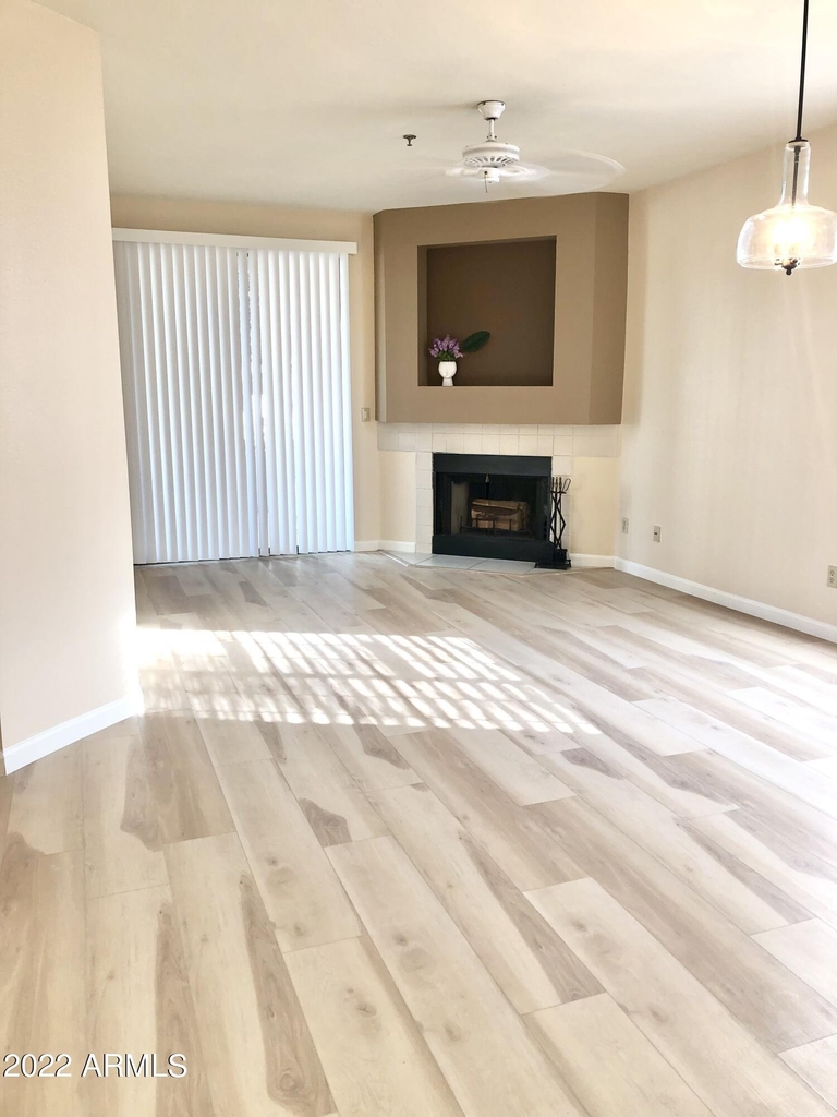 11515 N 91st Street - Photo 3