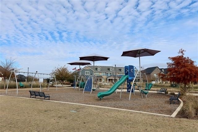 2650 Bechtol Street - Photo 33